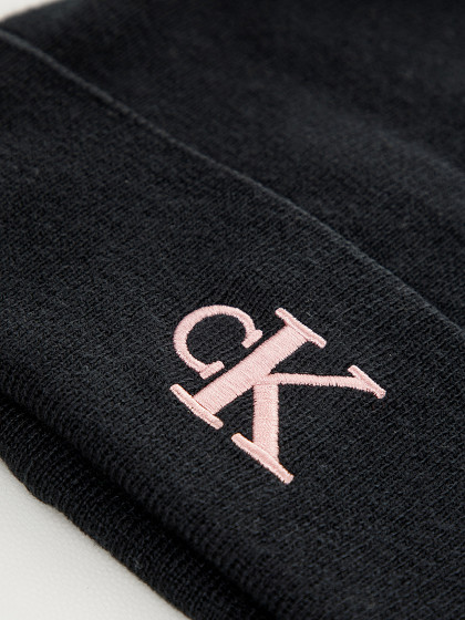 CALVIN KLEIN JEANS Cepure, MONOGRAM EMBRO BEANIE